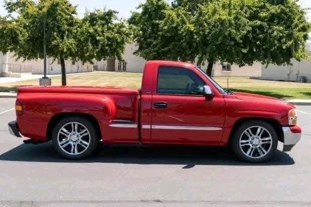 2001 GMC Sierra 1500 SLE Sportside - Image 3