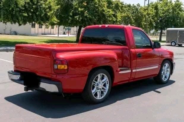 2001 GMC Sierra 1500 SLE Sportside - Image 4