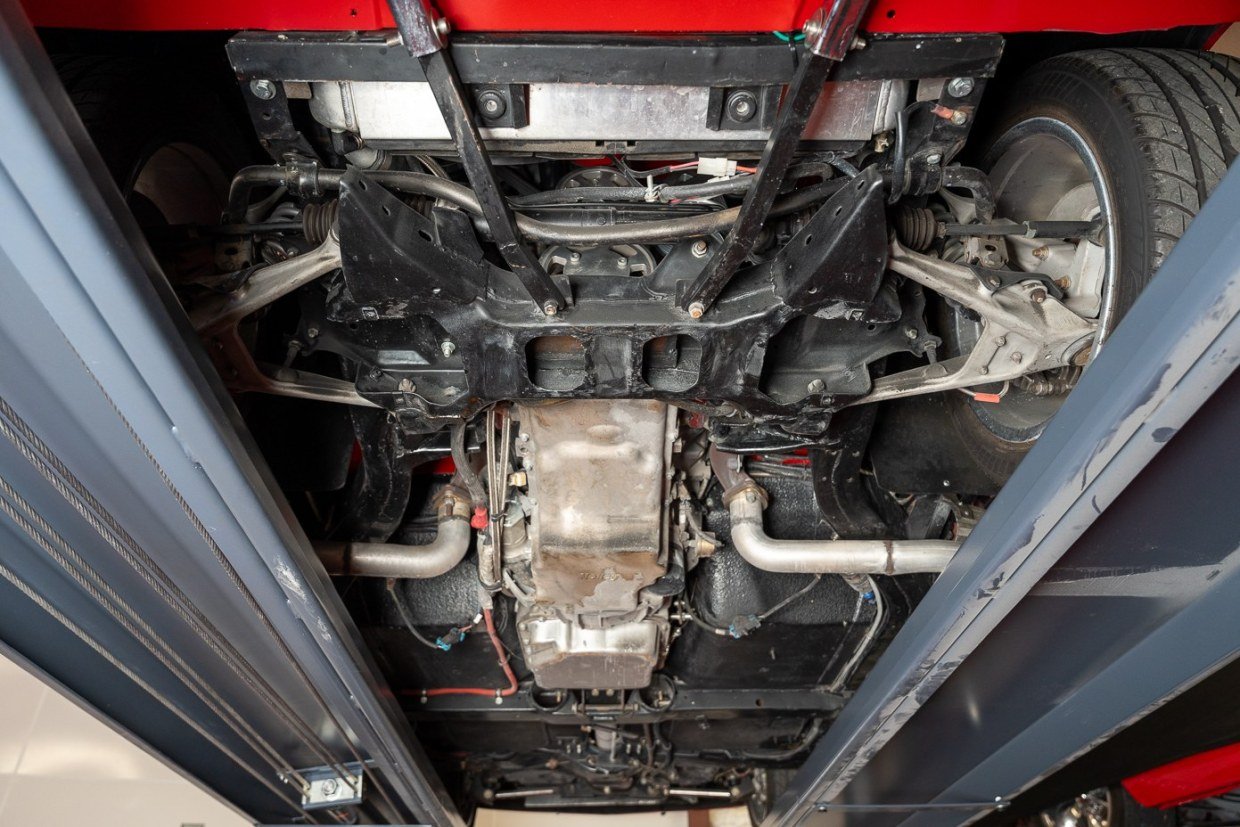 LS3-Powered 1965 Chevrolet Corvette Convertible - Image 10